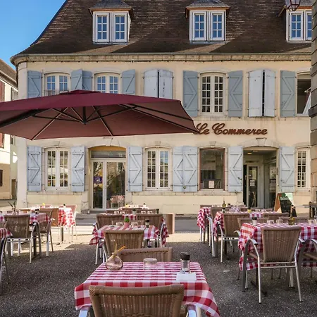 Hotel Restaurant Le Commerce 2*