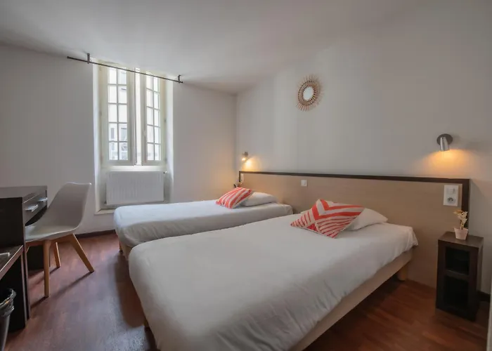 Hotel Logis Le Commerce