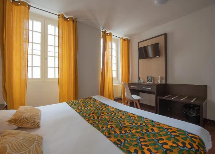 Hotel Logis Le Commerce